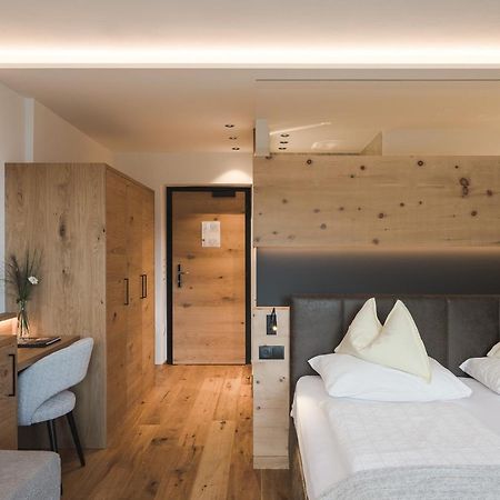 Naturhotel Gruberhof Schenna Bagian luar foto