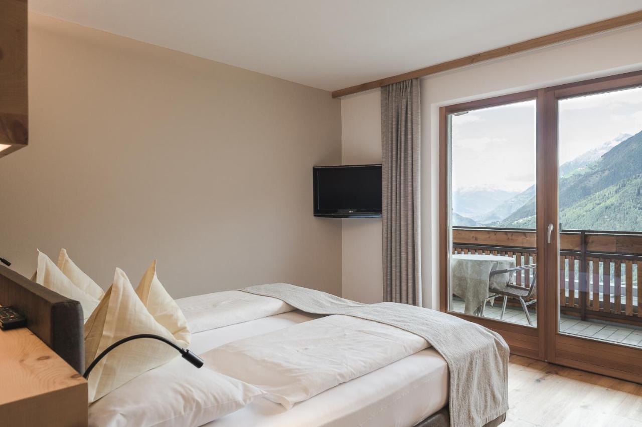 Naturhotel Gruberhof Schenna Bagian luar foto